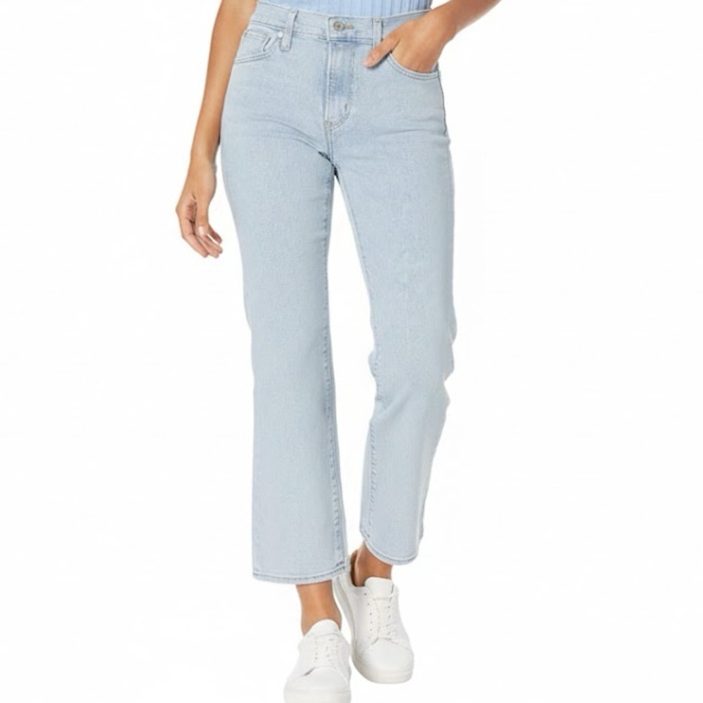 Levi’s High Waisted Crop Flare Jeans 32